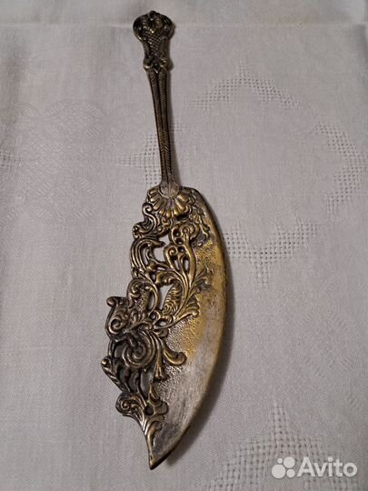 Нож - лопатка для торта