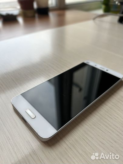 Xiaomi Mi 5, 3/32 ГБ