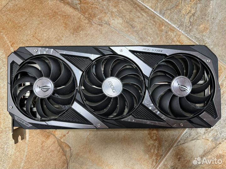 Видеокарта Asus rog strix rtx 3070 Ti