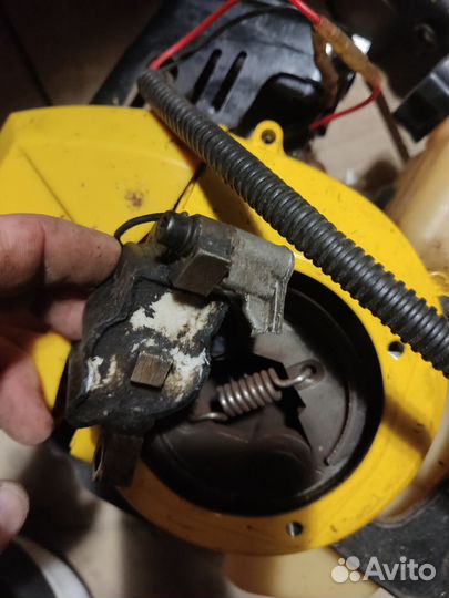 Двигатель от бензотриммера