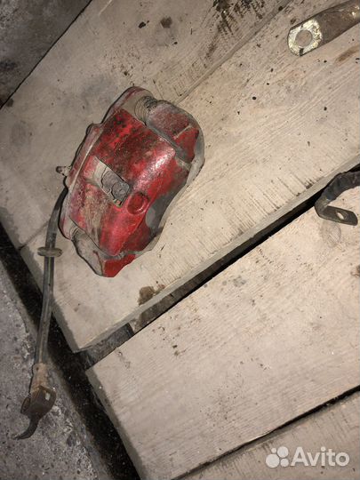 Суппорт ваз 2114 правый