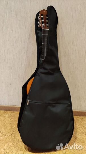 Классическая гитара yamaha c40