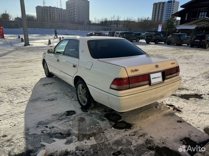 Toyota Crown 2.0 AT, 1999, 246 000 км