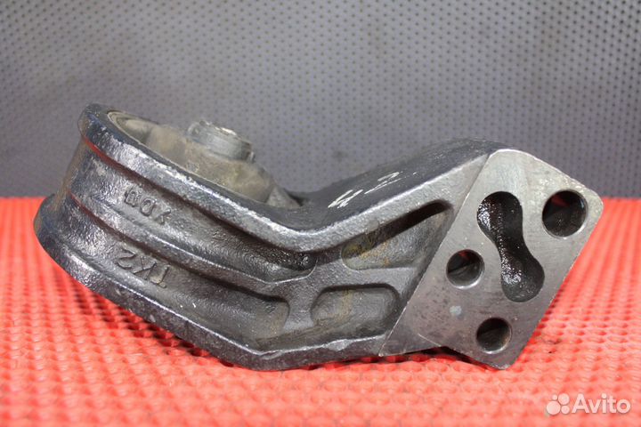 Подушка двс правая Hyundai Sonata EF G4JP 21810-38010