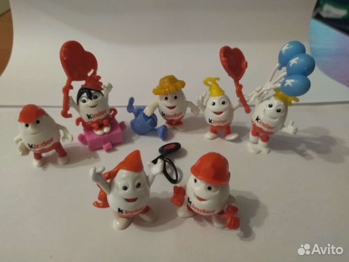 Киндер игрушки