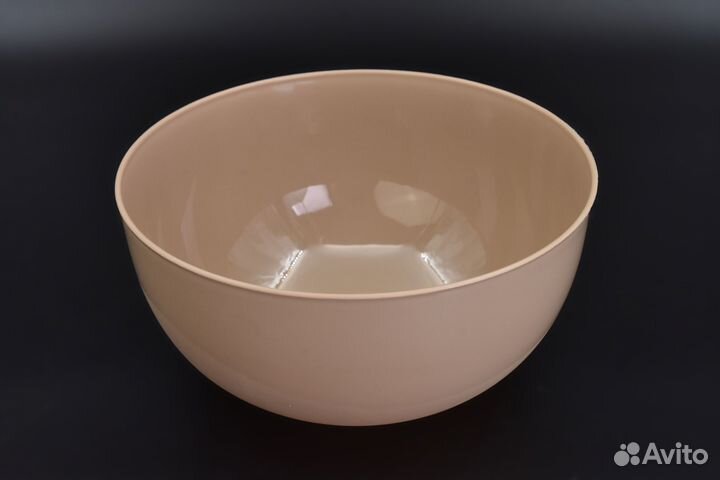 Салатник с крышкой Plast Team 