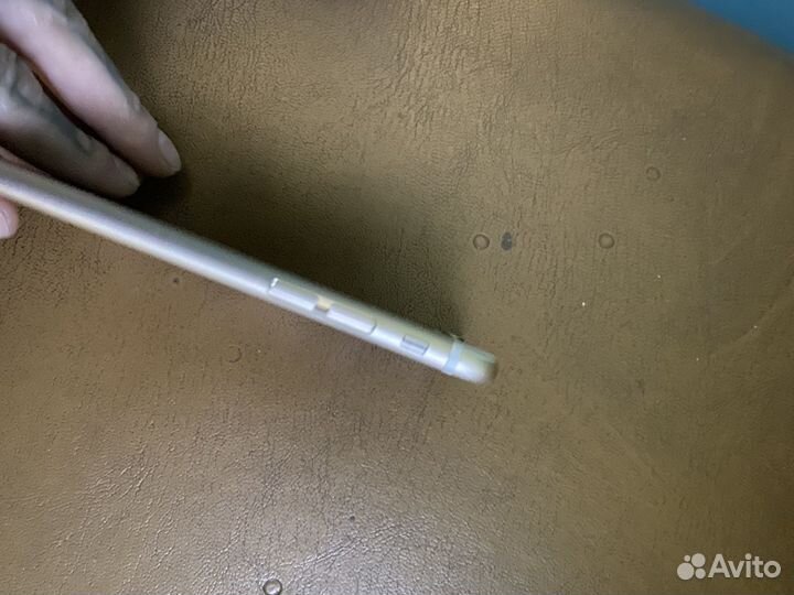 Задняя крышка на айфон 6s