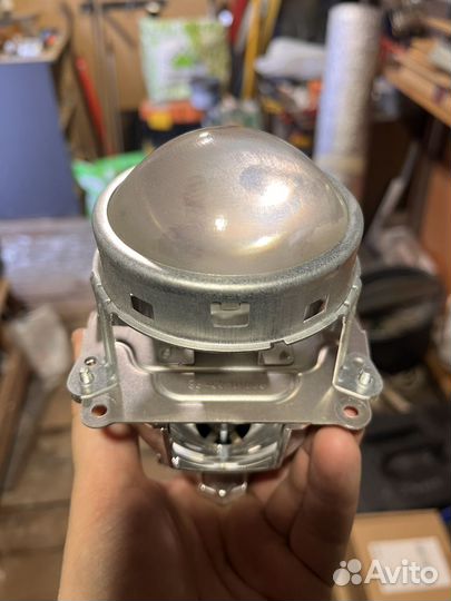 Линзы на toyota camry 50