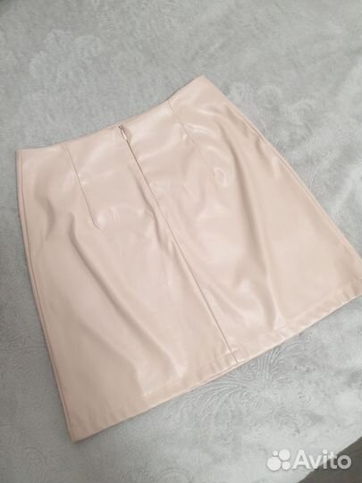 Юбка мини с разрезом женская