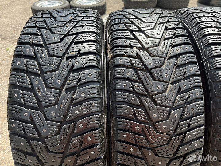 Зима Hankook W429 195/60 R15 Диски 4x114.3 D56.6