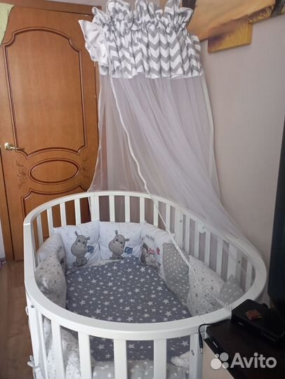 Детская кроватка трансформер с маятником