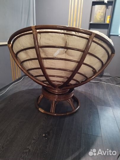 Кресло качалка из ротанга бу