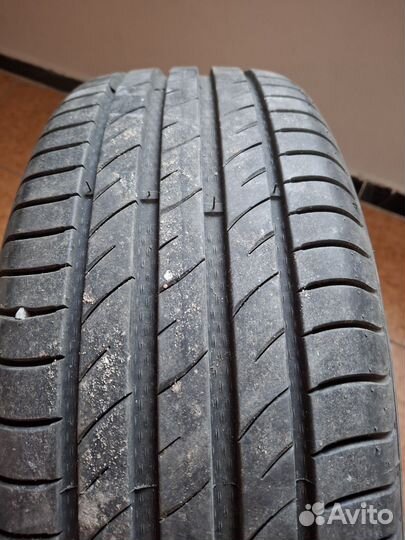 Delinte DS2 195/60 R15 88V