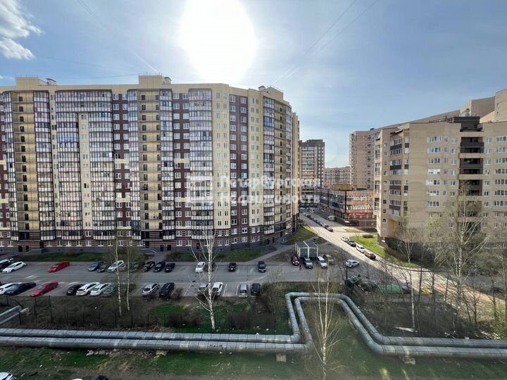 2-к. квартира, 60,4 м², 8/10 эт.