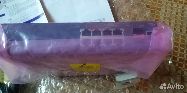 Коммутатор Extreme Networks AL3500B04-E6