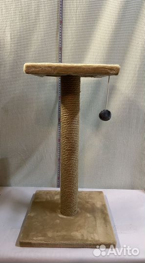 Когтеточка с лежаком высота 56 см