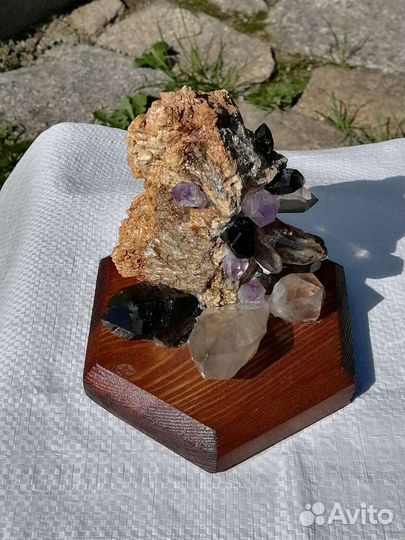 Сувениры из уральских камней