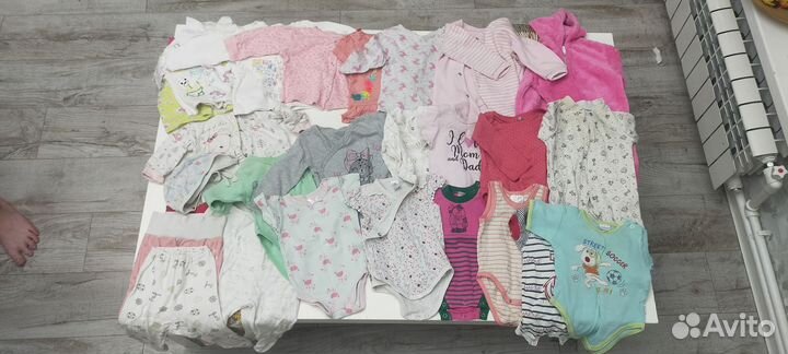 Детские вещи на девочку от 0 до 3 месяцев