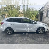 Kia Ceed 1.6 MT, 2012, 126 000 км, с пробегом, цена 1 050 000 руб.