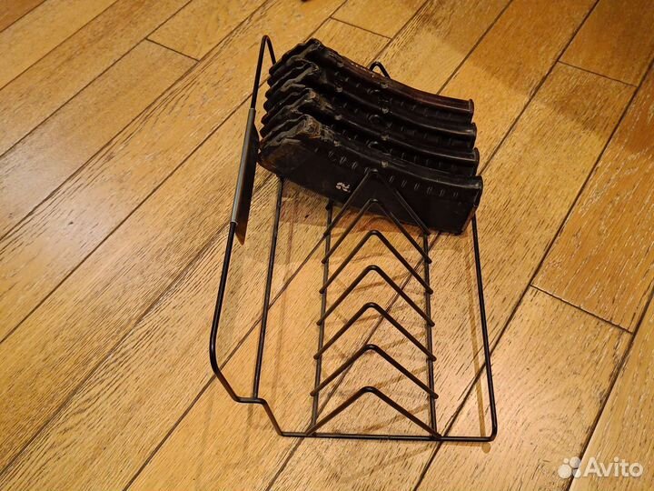 Подставка под магазины Ак