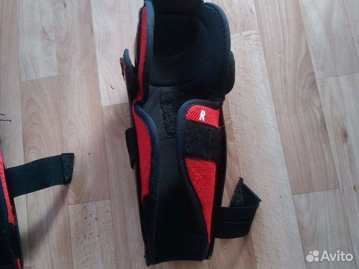 Щитки хоккейные