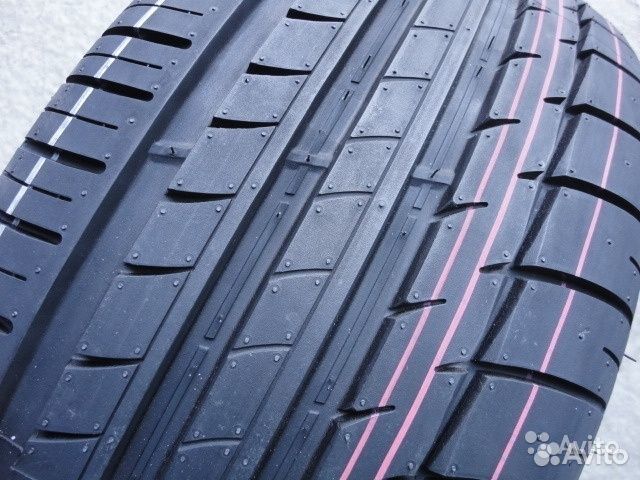 Triangle TH201 Sportex 245/40 R18 и 265/35 R18 97Z