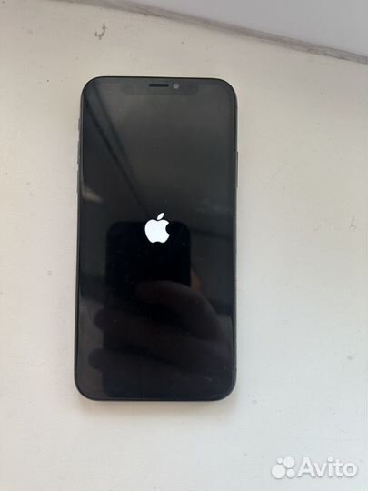 iPhone X, 64 ГБ