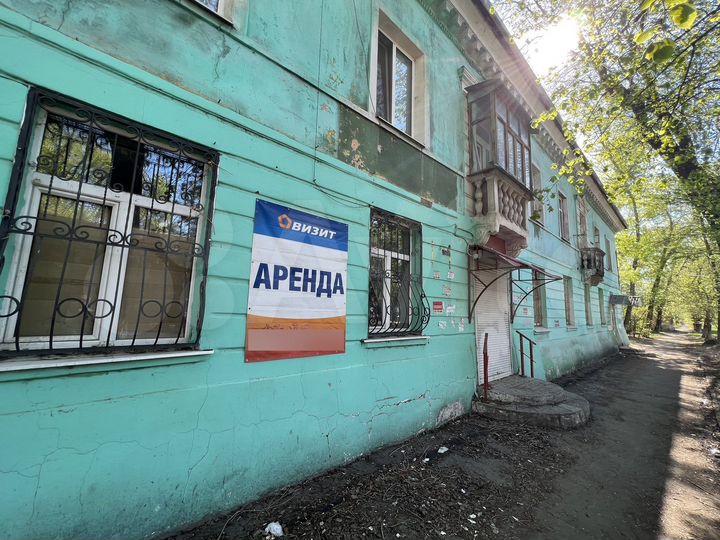 Торговая площадь 63 м² на оживленном перекрестке