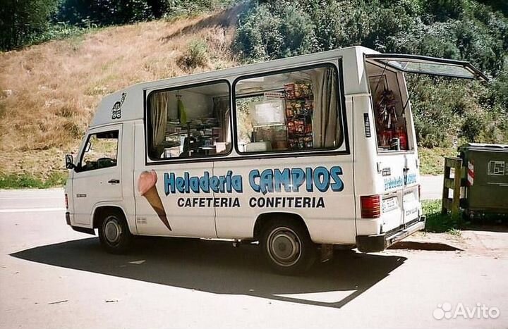 Пленочный фотоаппарат Minolta AF101R