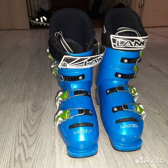 Горнолыжные ботинки детские 22.5 и горные лыжи