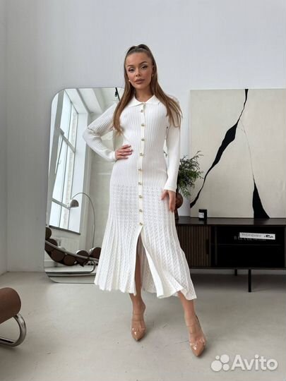 Потрясающее платье Sandro