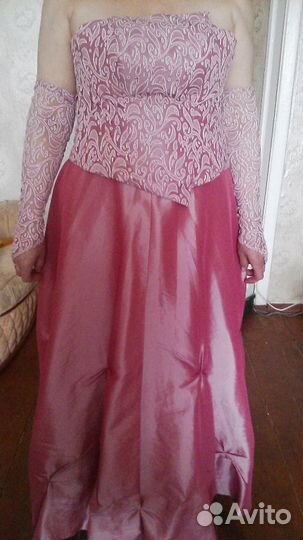 Вечернее платье