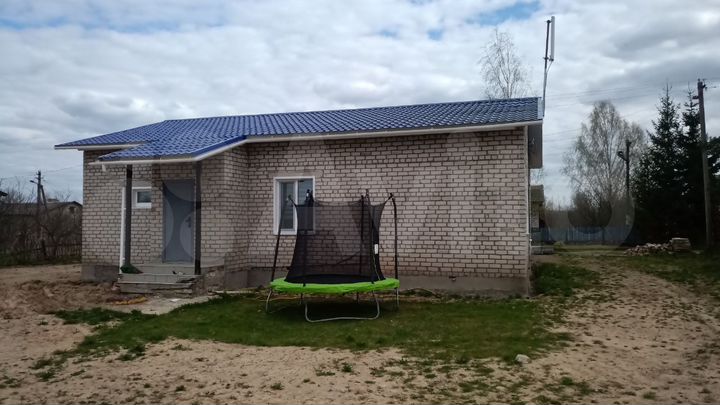 Дом 69 м² на участке 44 сот.