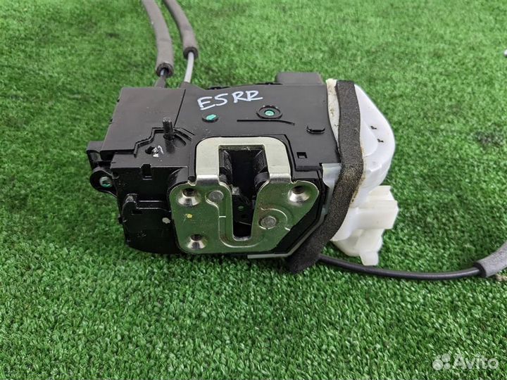 Замок двери задней правой Hyundai IX35 2011