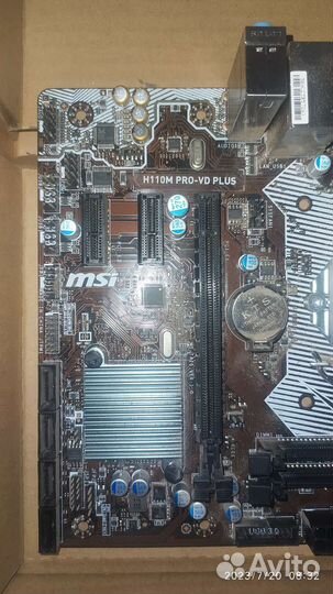 Материнская плата с процессором i5