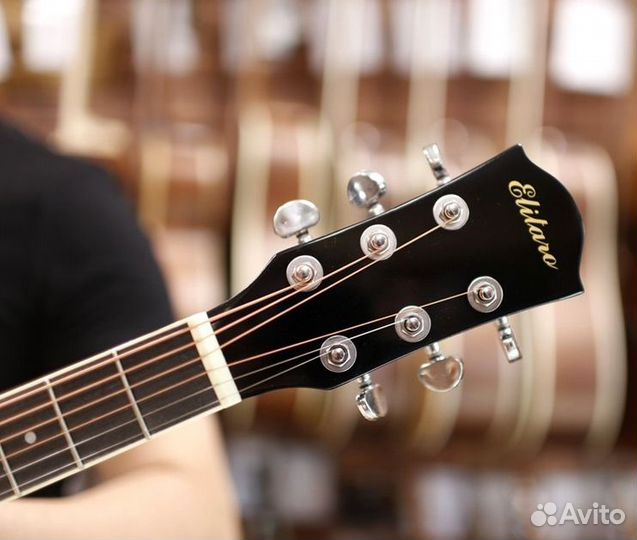 Гитара акустика