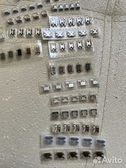 Разьемы для телефрнов и различных устройств