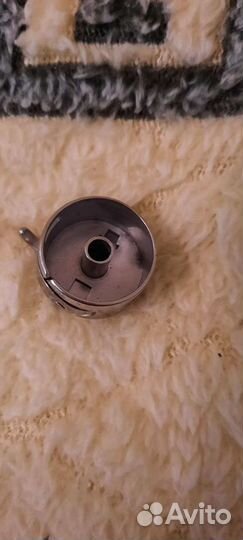 Челнок для шпули