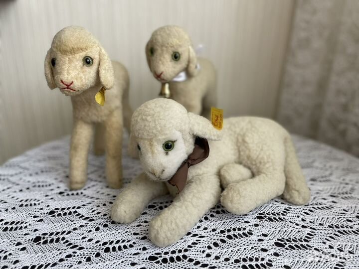 Семья старинных овечек Steiff. Германия