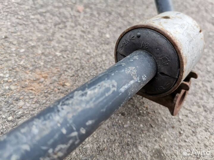 Стабилизатор поперечной устойчивости сзади A204326