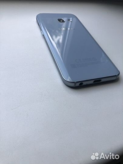 Samsung galaxy A3 2017