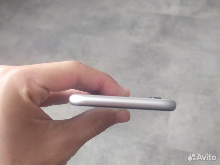 iPhone 6s на запчасти