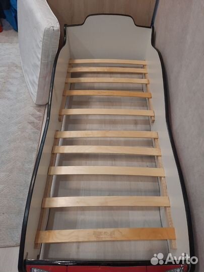 Детская кровать машинка с матрасом