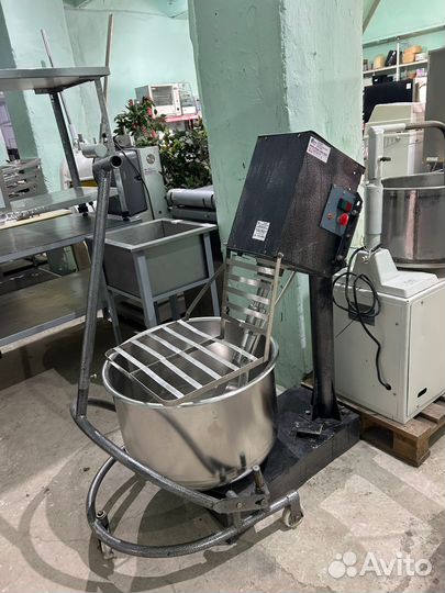 Тестомес, делитель, хлеборезка