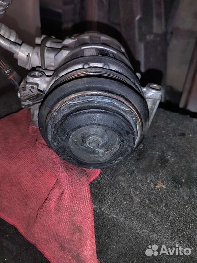 Компрессор кондиционера Mercedes A0008301401