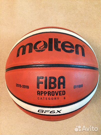 Баскетбольный мяч molten 6