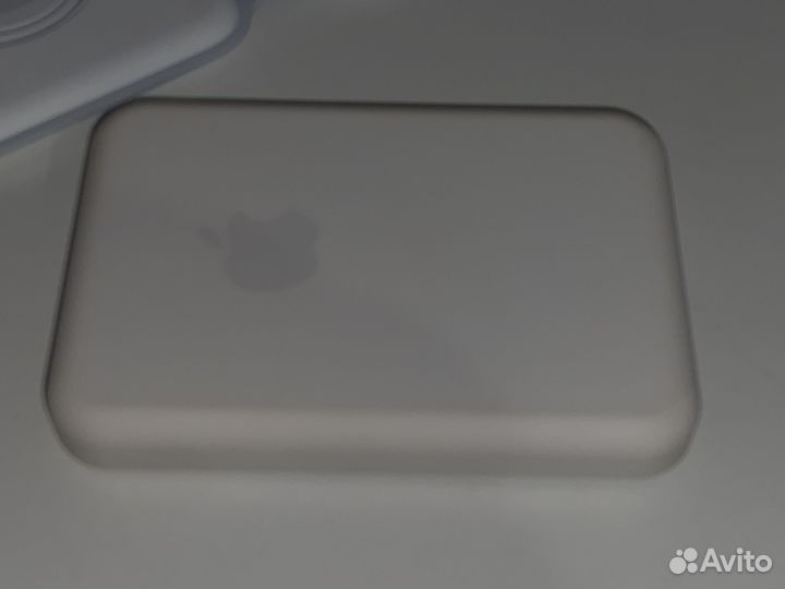 Внешний аккумулятор MagSafe