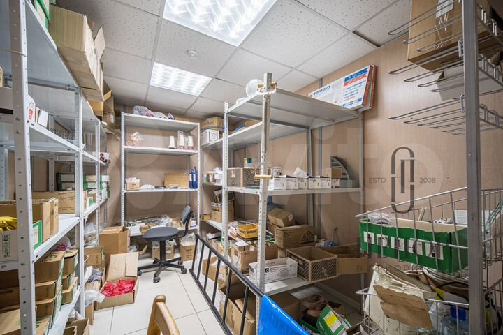 Торговая площадь, 64 м²