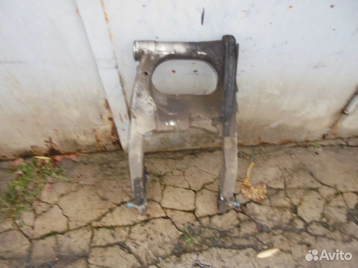 Маятник Suzuki, SV 1000 S, 2005