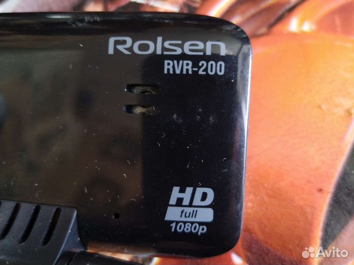 Видеорегистратор Rolsen RWR-200